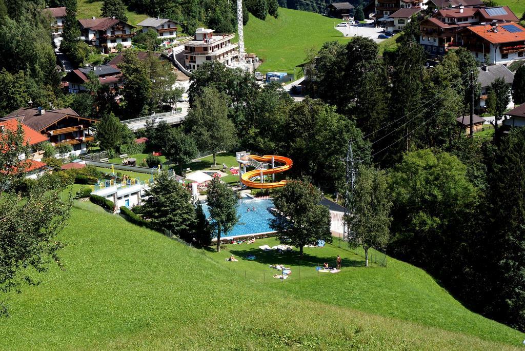 Roasnerhof Apartman Finkenberg Szoba fotó