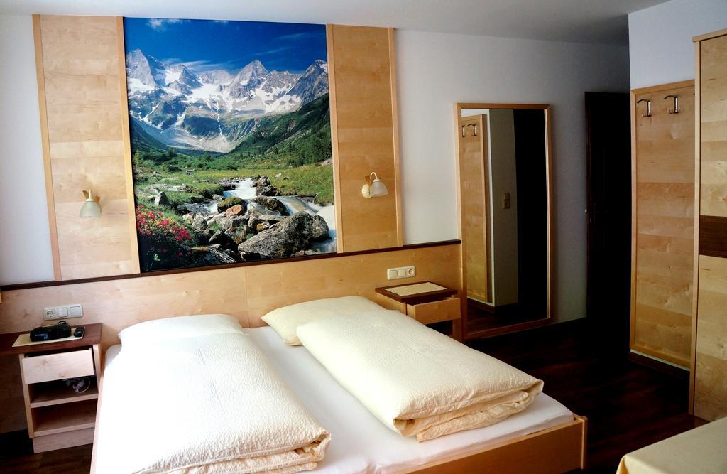 Roasnerhof Apartman Finkenberg Szoba fotó